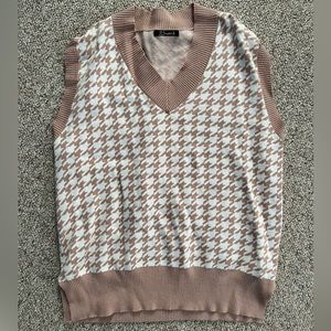 Sweater vest